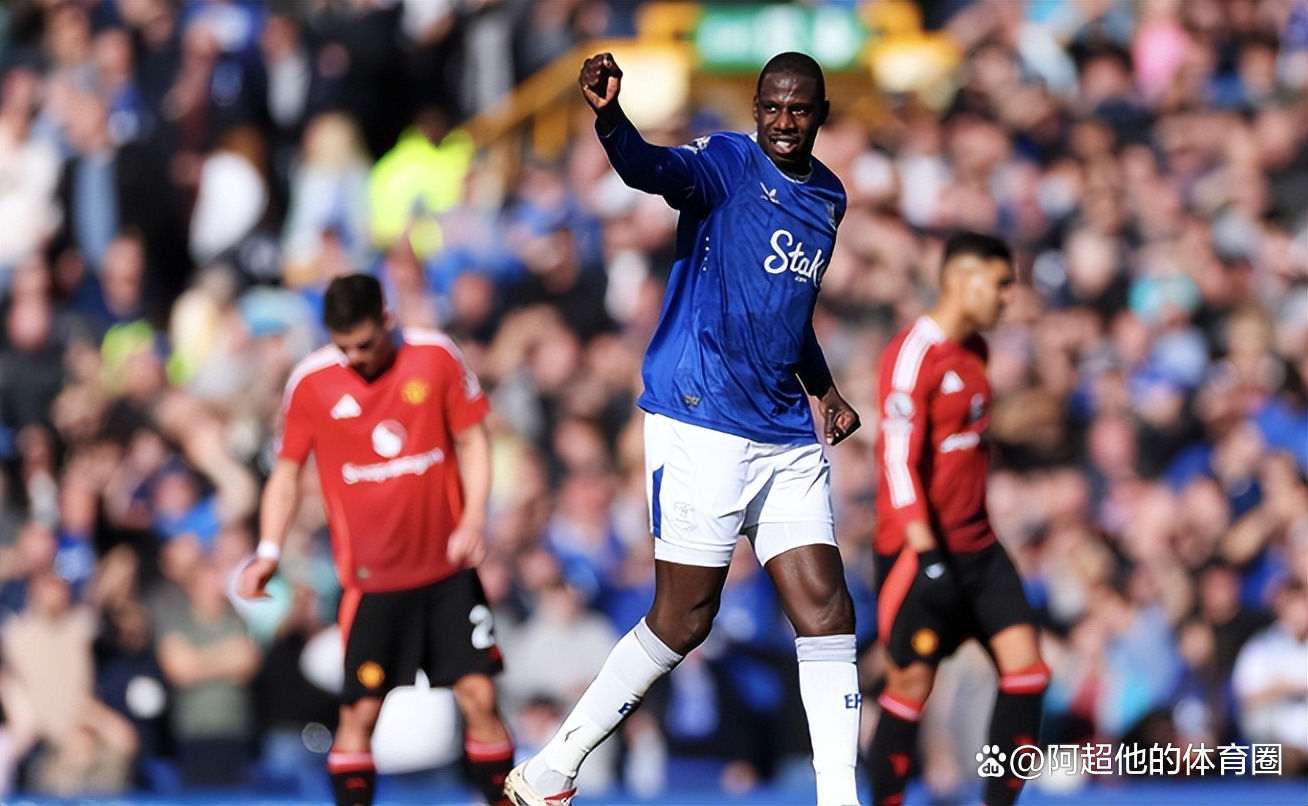 曼联客场被埃弗顿逆袭,遭遇联赛两连败(曼联客场被埃弗顿逆袭,遭遇联赛两连败了) 曼联客场被埃弗顿逆袭,遭遇联赛两连败(曼联客场被埃弗顿逆袭,遭遇联赛两连败了)