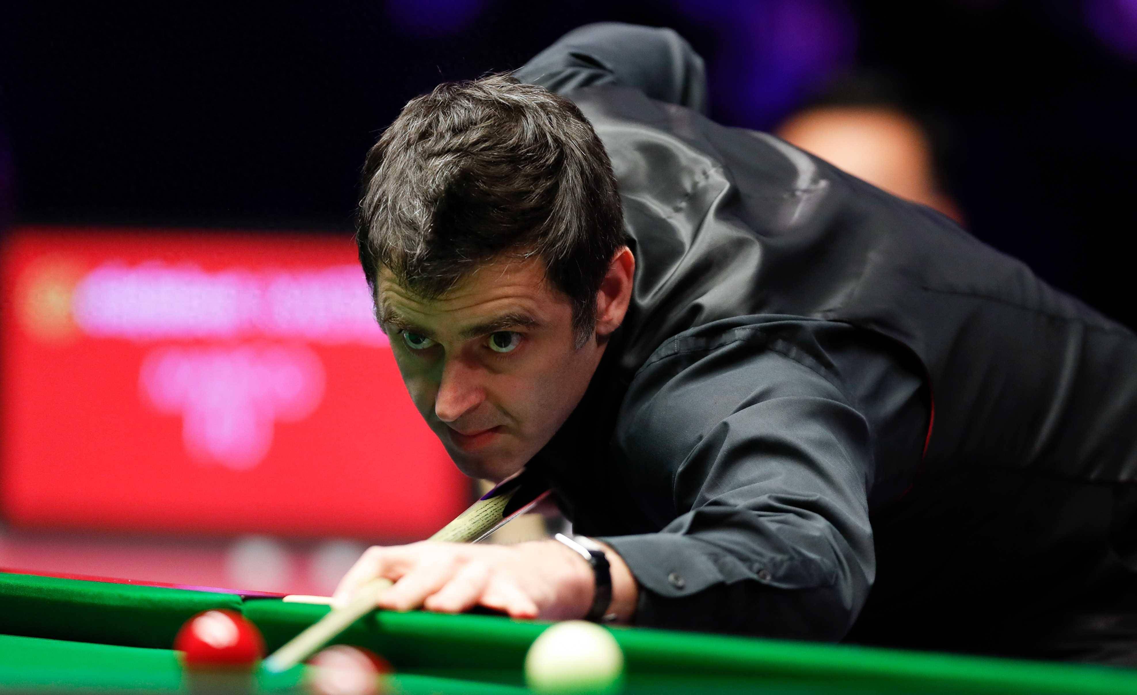 球星们的精湛技巧在比赛中展现无遗(球星技能) 球星们的精湛技巧在比赛中展现无遗(球星技能)