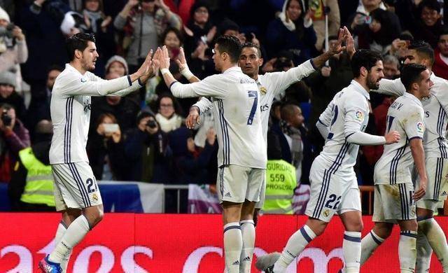 星空体育链接-包含皇马中场组织失误多，险胜对手的词条