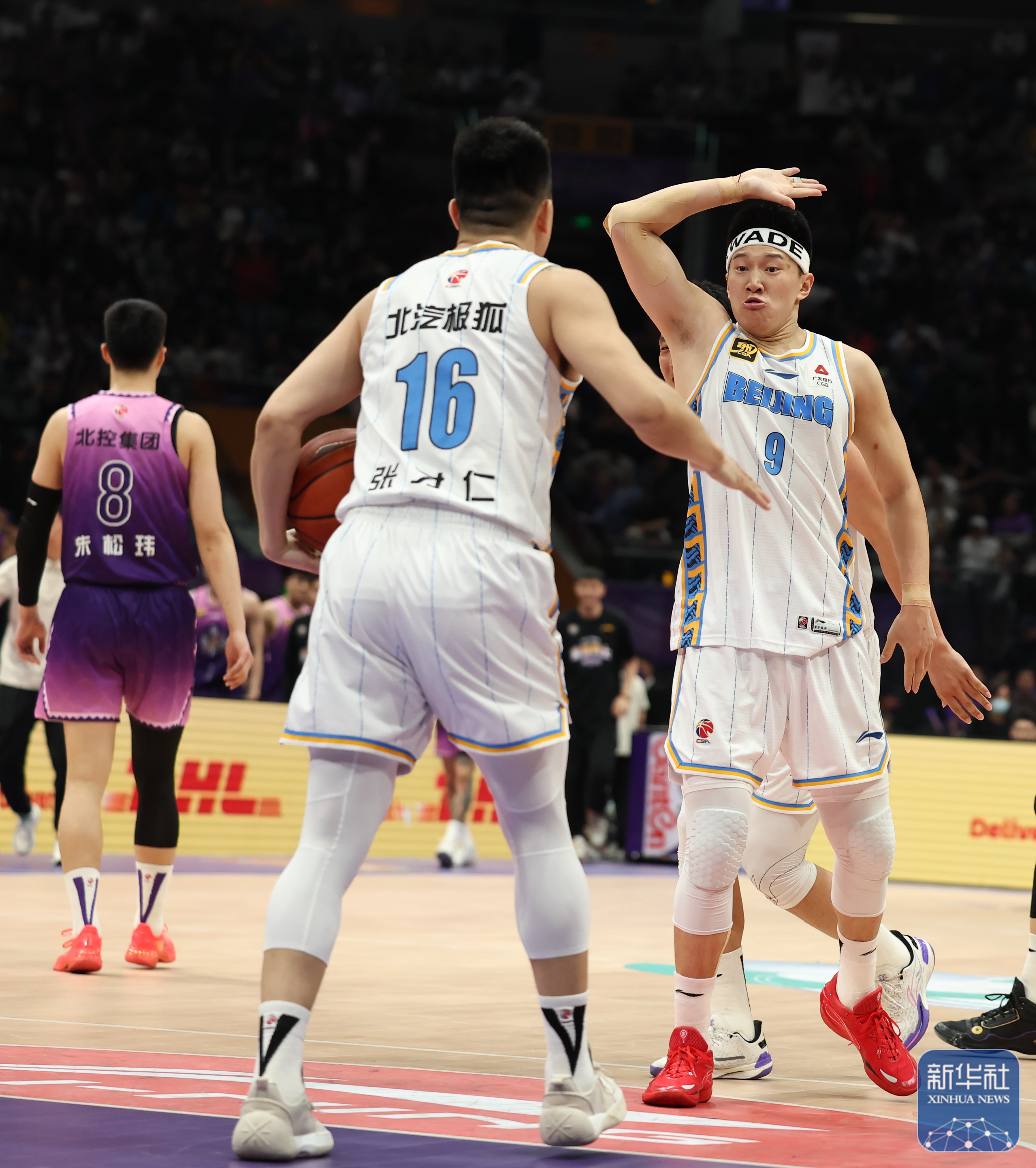 在北京队赛场上演CBA季后赛,封盖,引发全场沸腾的简单介绍 在北京队赛场上演CBA季后赛,封盖,引发全场沸腾的简单介绍