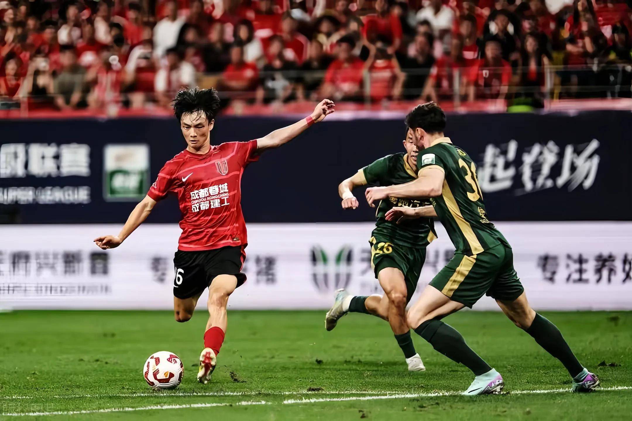 关于深圳队爆发神级表现，中超被彻底压制，爆冷的信息