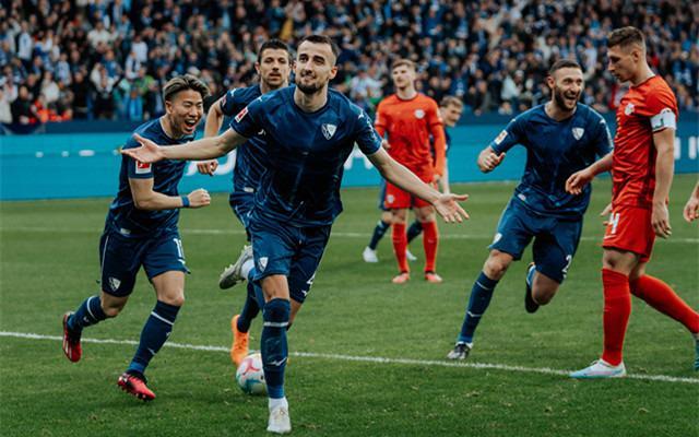 星空体育网页版-关于队内人际关系不和谐，将影响球队士气的信息