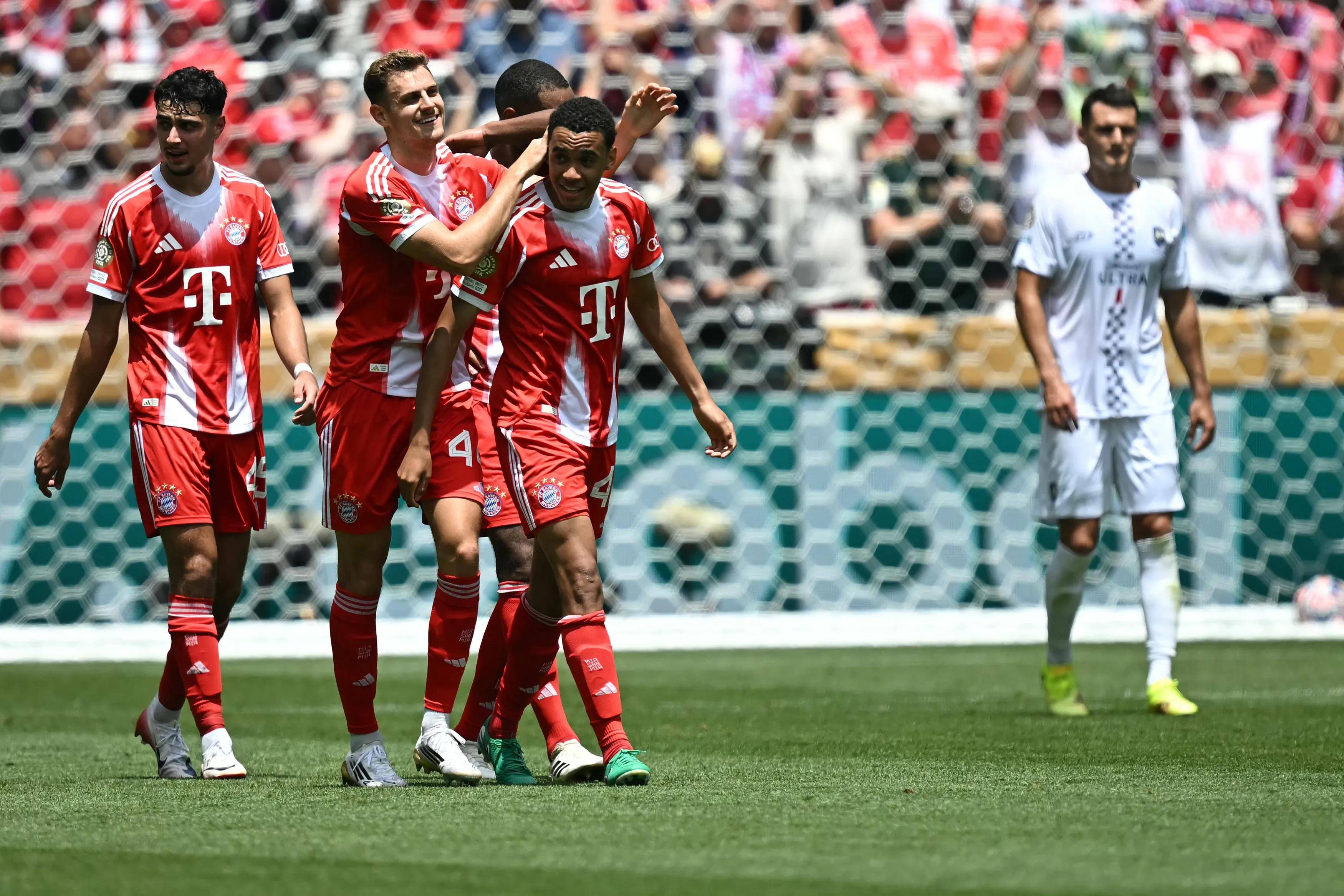 星空体育入口-包含足球世界杯即将开幕，球迷翘首以待的词条