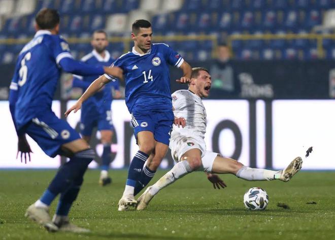 星空体育教练-关于德国队在欧预赛比赛中险胜比利时的信息