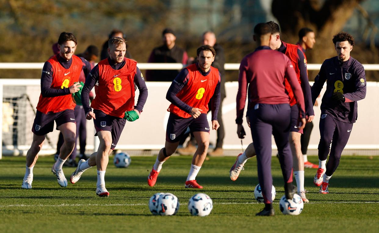 英格兰队备战克罗地亚,欧洲杯期待亮相 英格兰队备战克罗地亚,欧洲杯期待亮相