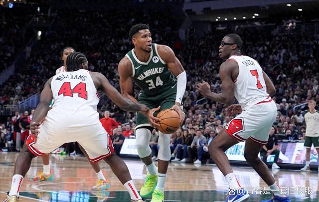 球场风云变幻,篮球赛事引人入胜的简单介绍 球场风云变幻,篮球赛事引人入胜的简单介绍