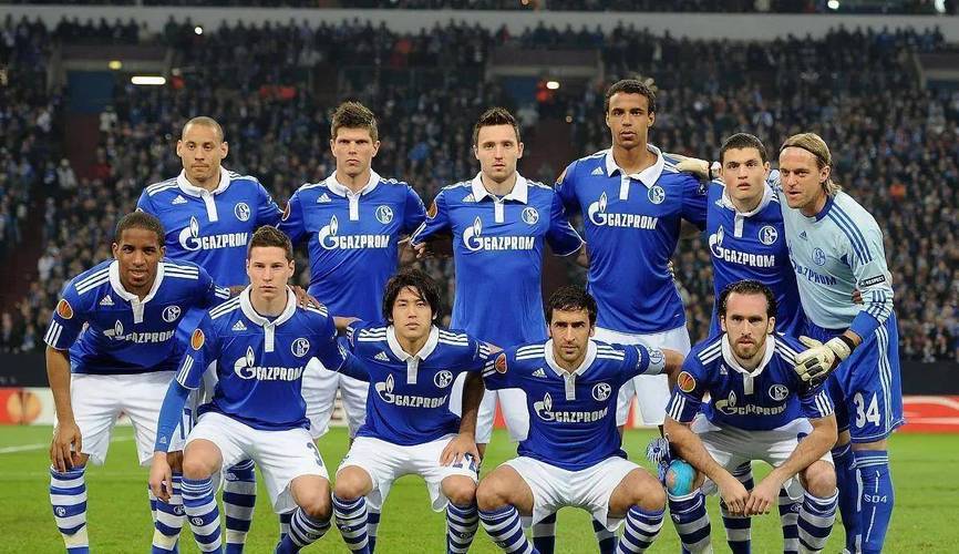 沙尔克在客场惨败,追求胜利为荣誉 沙尔克在客场惨败,追求胜利为荣誉