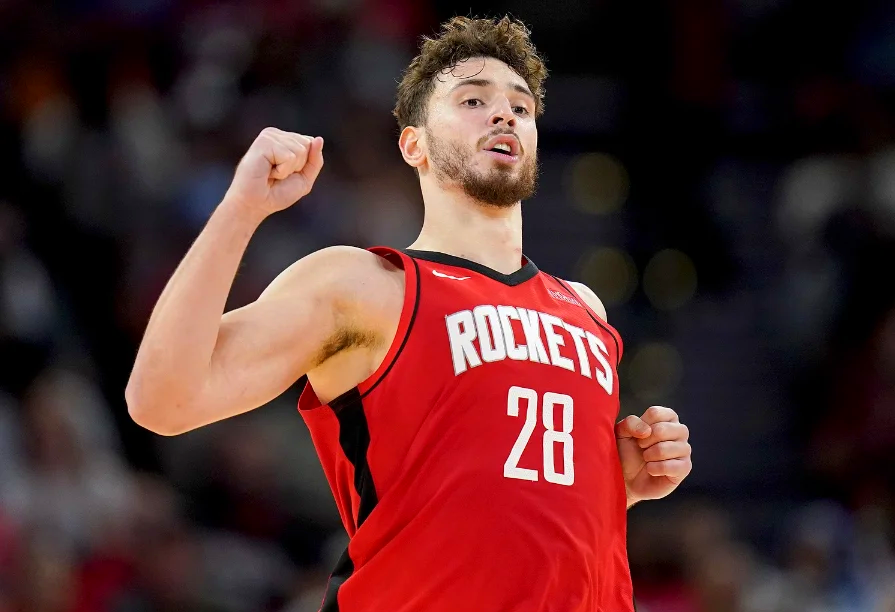 火箭队球员获得月最佳球员奖，表现出色的简单介绍