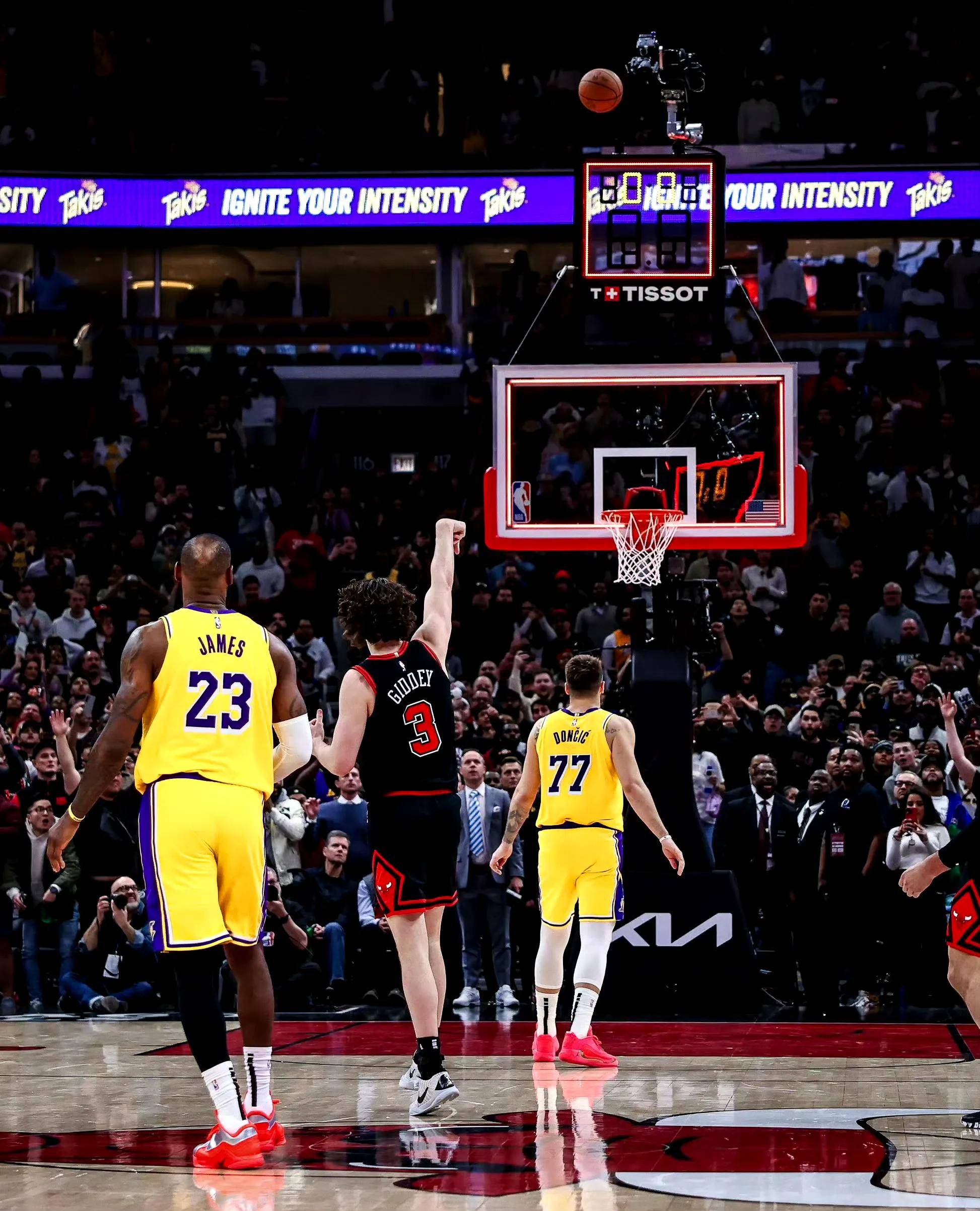 包含公牛新秀突破表现亮眼,受到赞誉的词条 包含公牛新秀突破表现亮眼,受到赞誉的词条