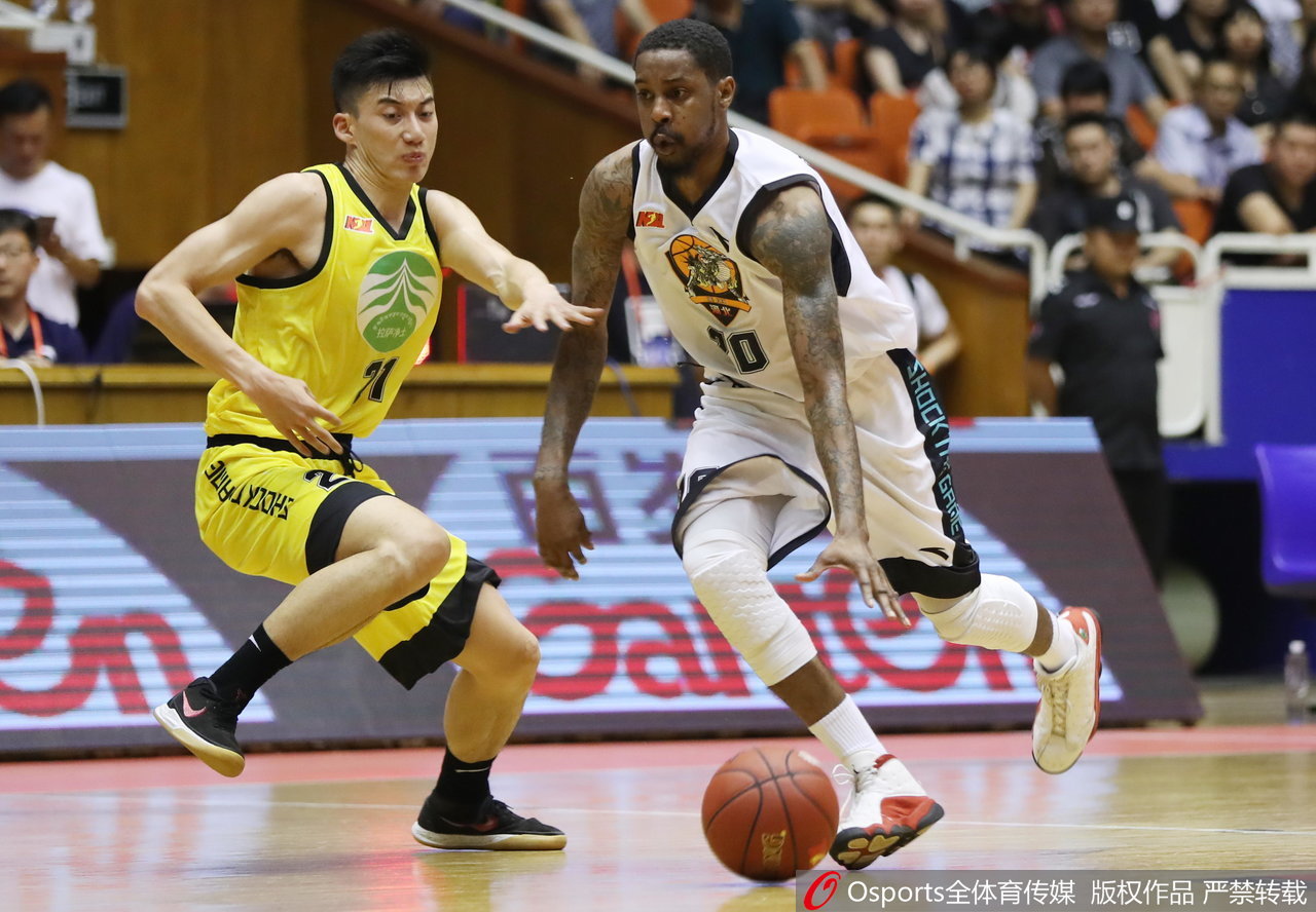 关于阿尔梅里亚在主场逆转,力克对手取胜的信息 关于阿尔梅里亚在主场逆转,力克对手取胜的信息