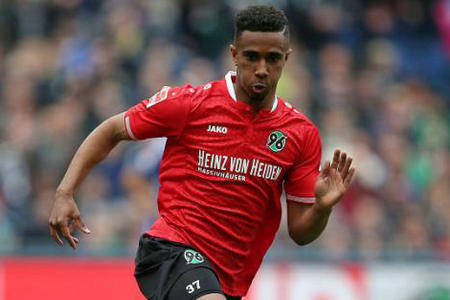 汉诺威球员勇气十足,取得连胜壮举 汉诺威球员勇气十足,取得连胜壮举