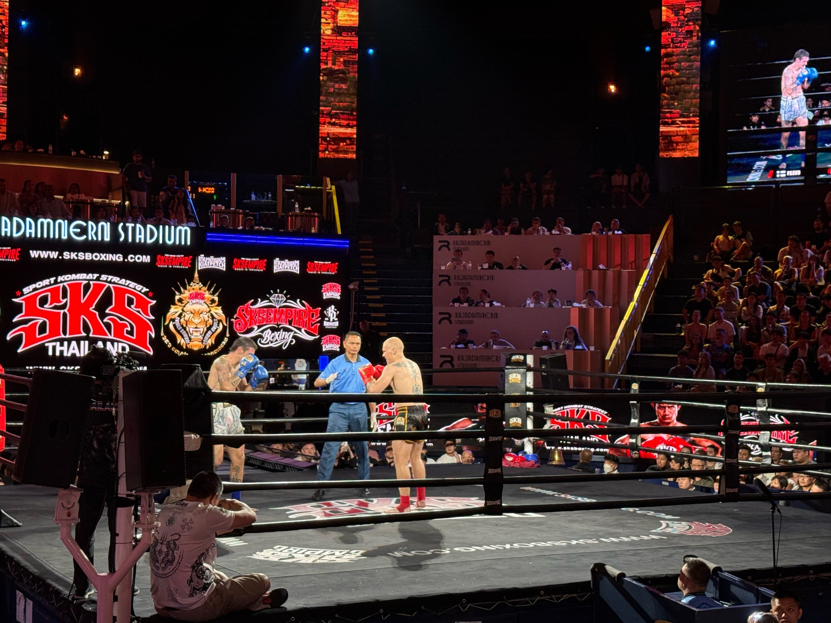 英国队在拳击项目中晋级半决赛 英国队在拳击项目中晋级半决赛