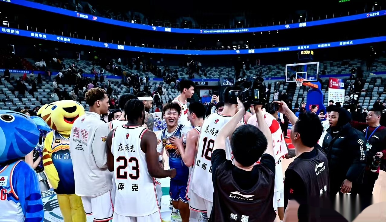 赵睿巅峰表现，助广东队胜出