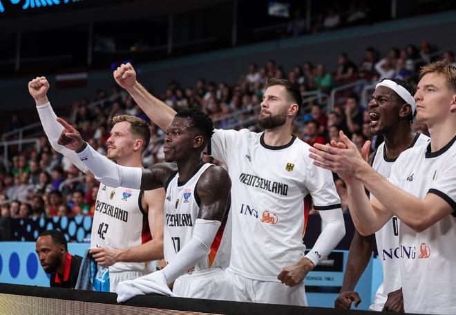 星空体育官网-斯洛文尼亚队迎战预选赛首战，全队备赛情况曝光的简单介绍