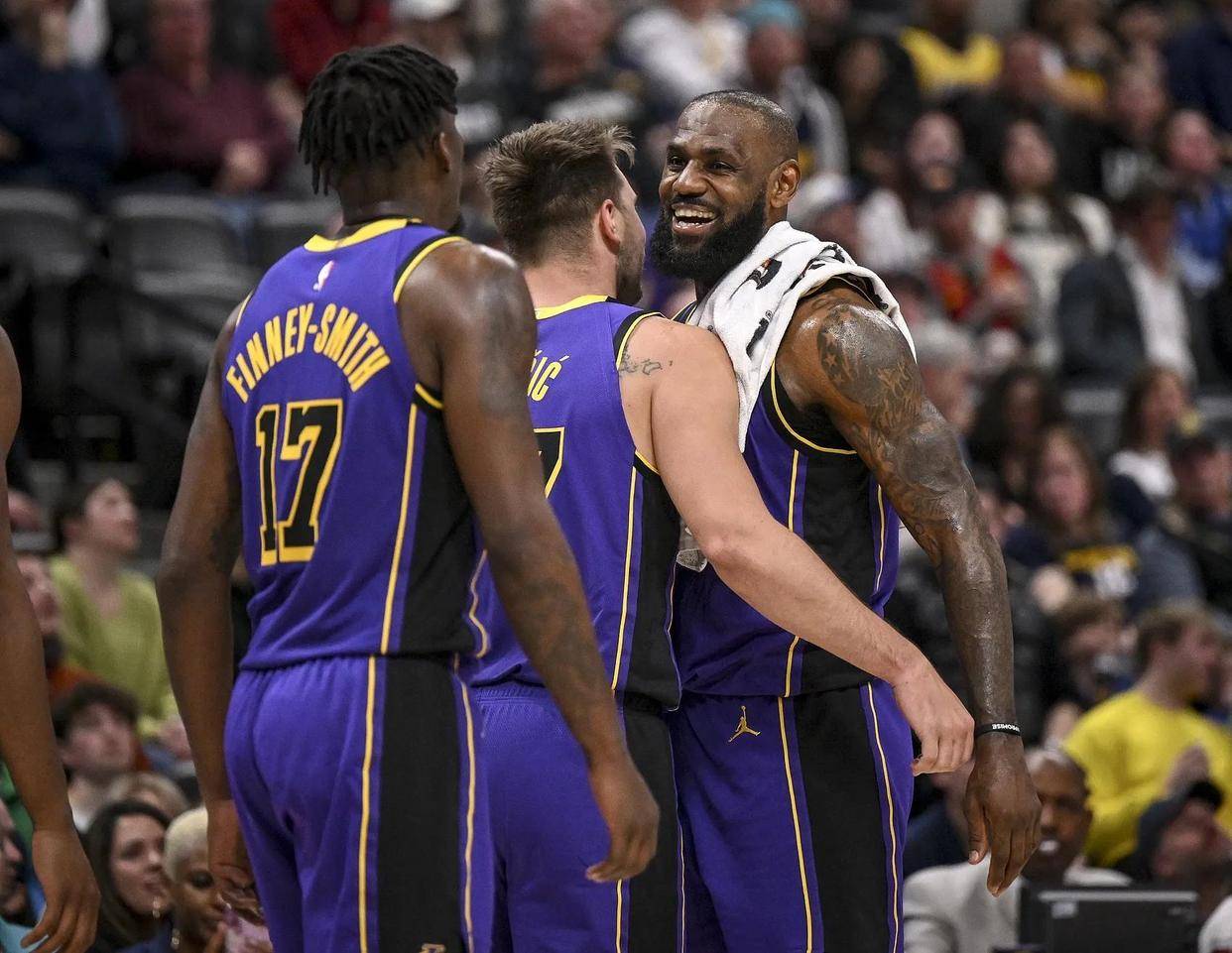 湖人击败国王，取得四连胜