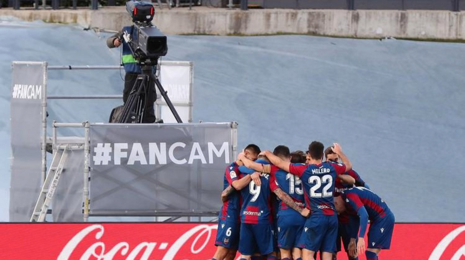 国王后卫状态回暖，球队胜率逐渐攀升