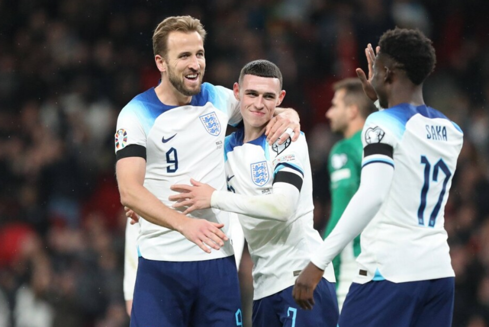 星空体育电竞-意大利战平波兰，成功晋级欧预赛半决赛的简单介绍